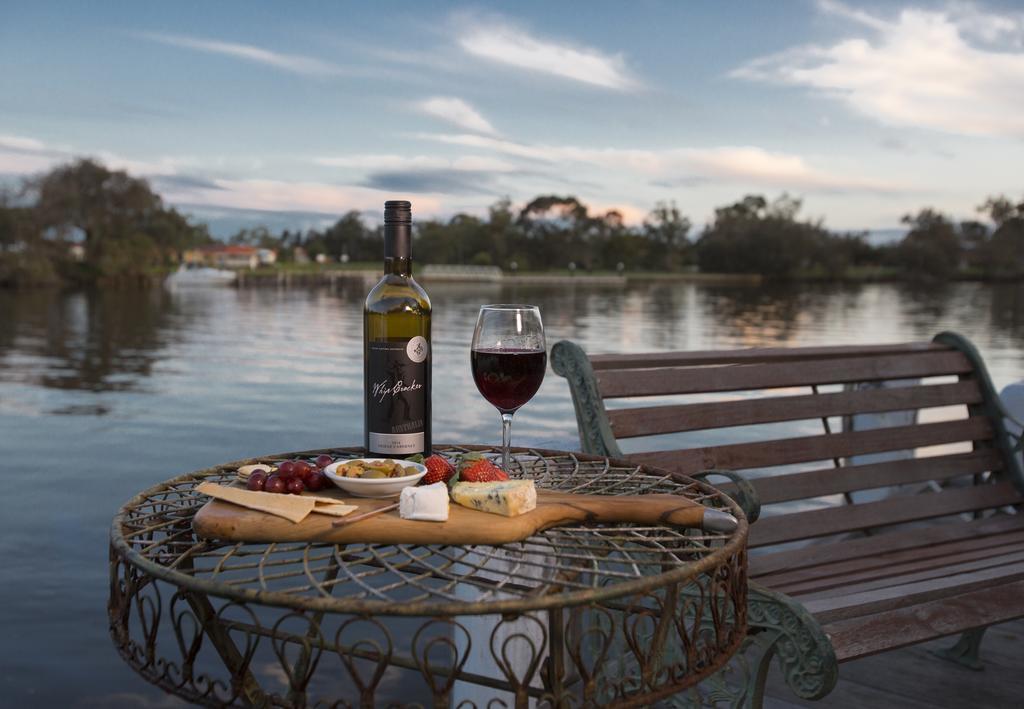 Murray River Lodge Luxury Boutique Accommodation B&B - Adults Only North Yunderup Luaran gambar