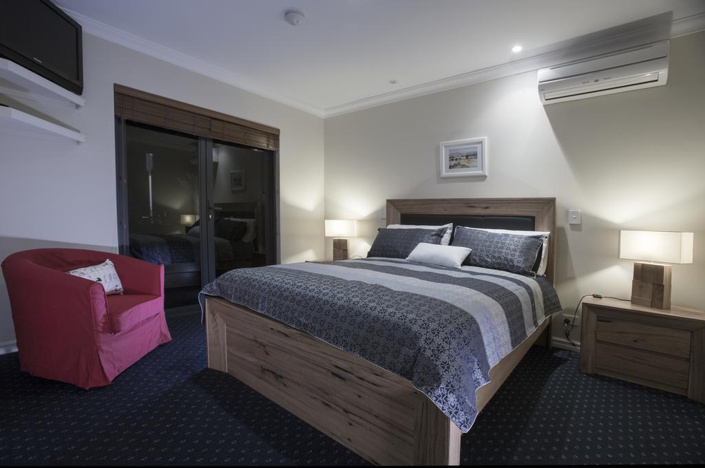 Murray River Lodge Luxury Boutique Accommodation B&B - Adults Only North Yunderup Bilik gambar