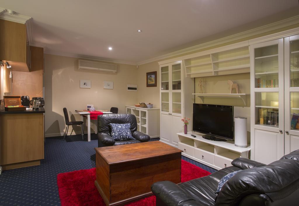 Murray River Lodge Luxury Boutique Accommodation B&B - Adults Only North Yunderup Bilik gambar